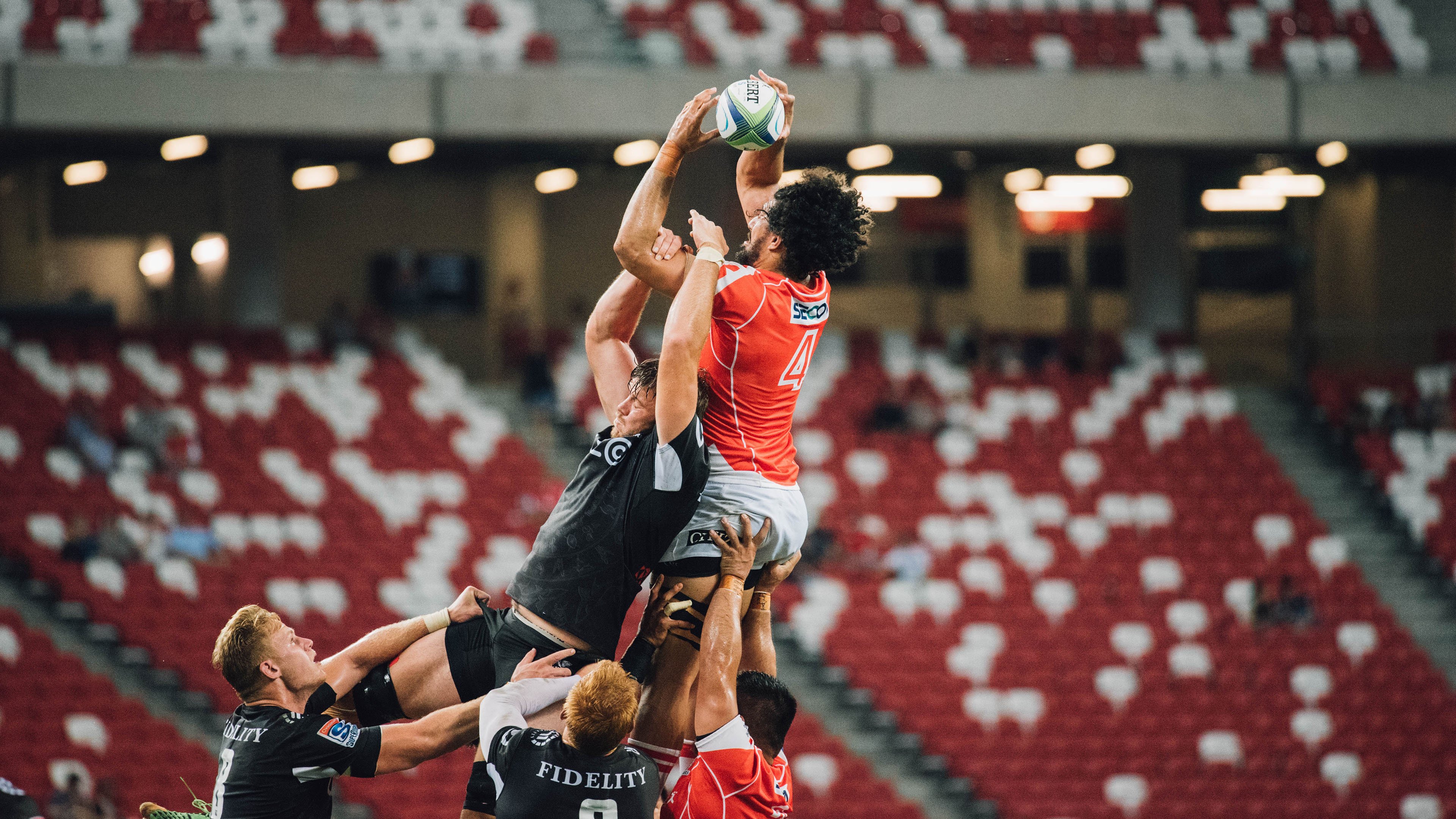 申花成功复仇！落后海港2分，188天首次6战不败，主场首胜深圳，申花对海港比分